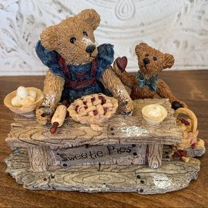 Boyds Bears Justina & M. Harrison Sweetie Pie